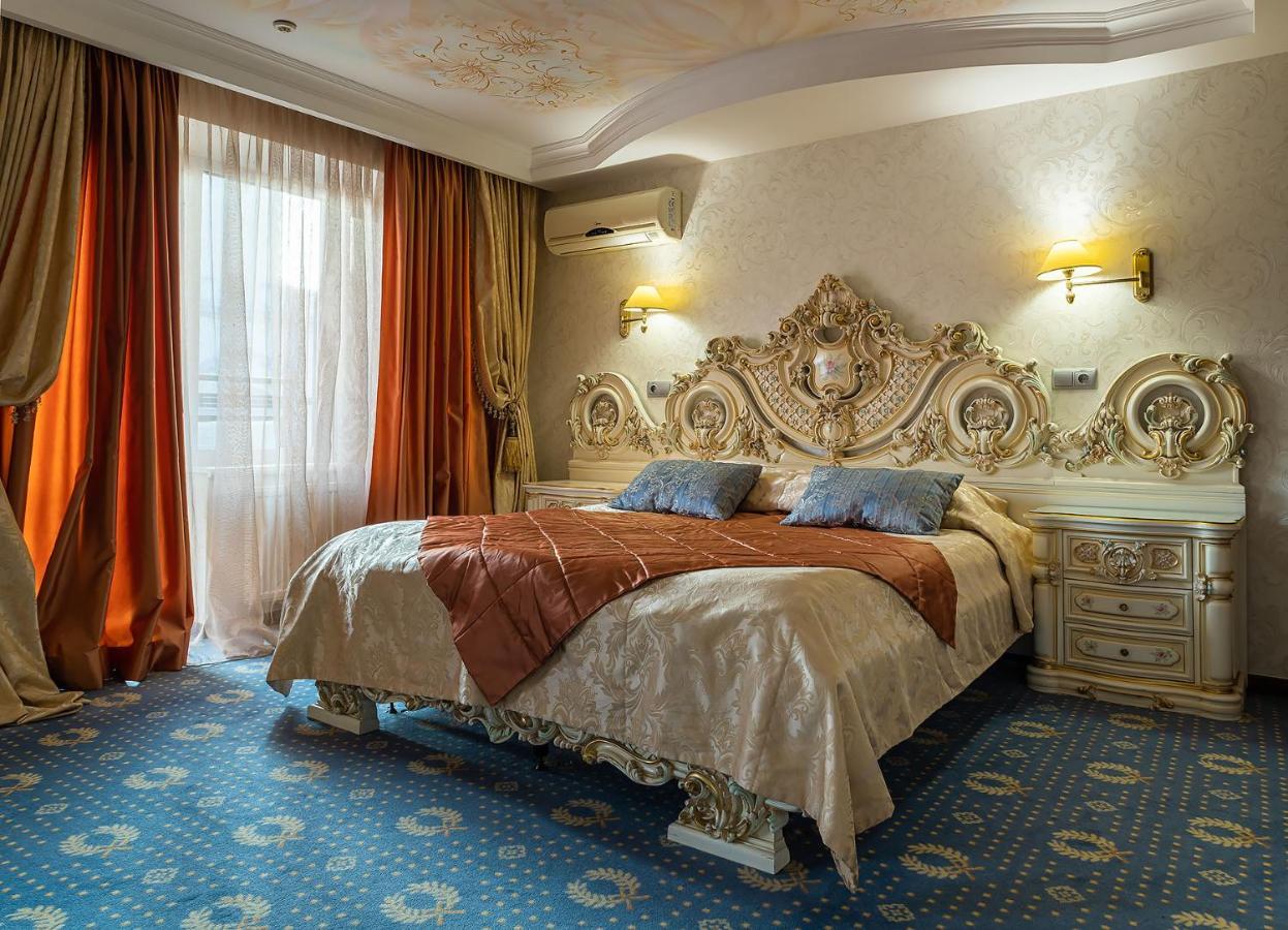 Eurohotel Lviv Exterior foto